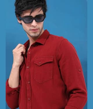 Highlander Cotton Blend Slim Fit Solids Full Sleeves Men's Casual Shirt - Maroon ( Pack of 1 )
