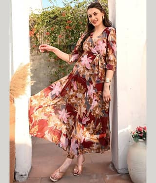 ZWERLON Women Georgette Printed Fit & Flare Dress ( Maroon )