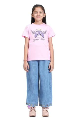 KUCHU Unisex Tshirt | Made of Super Combed Cotton-Modal Natural Fiber Better Than 100% Cotton| Soft & Breathable Fabric| Unique Digitally Printed Design |Vibrant Colour |Bee_Strong