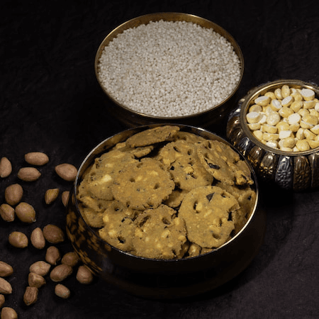 Baked Varagu Thattai (Crisp Crackers) 100 Grams view 2