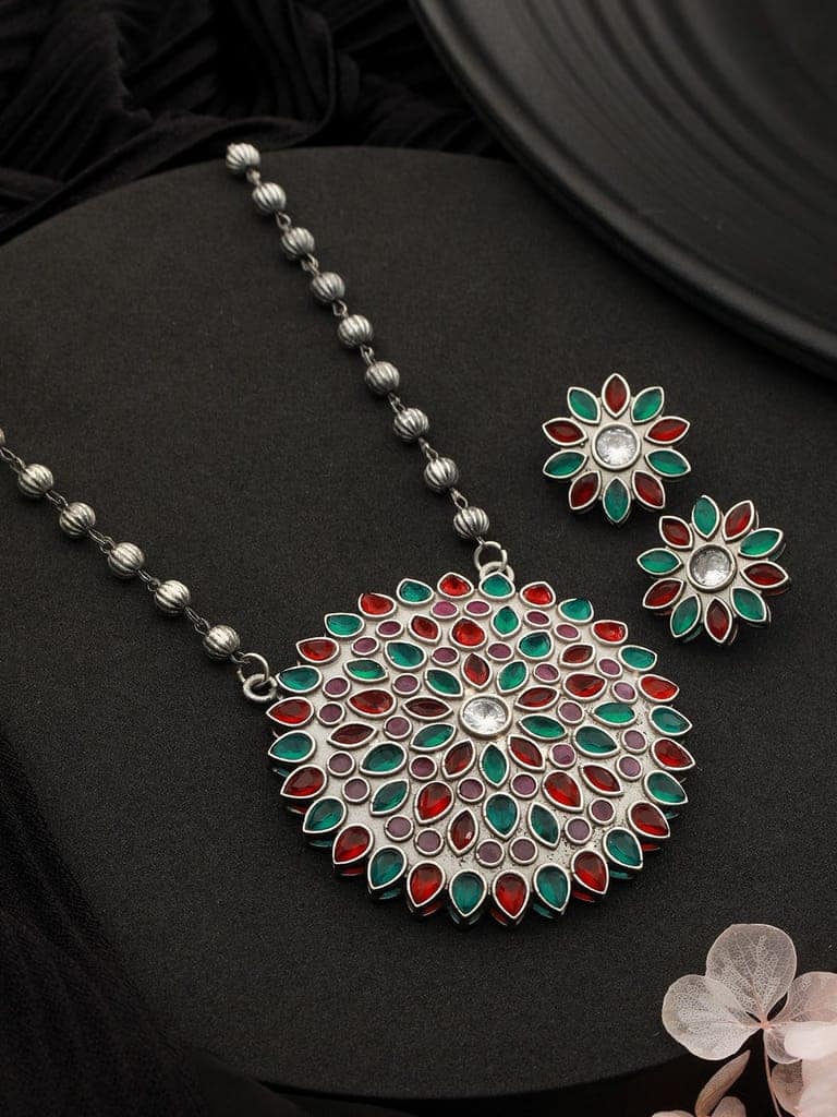 Oxidised Red & Green Stone Studded Pendant Jewellery Set view 5