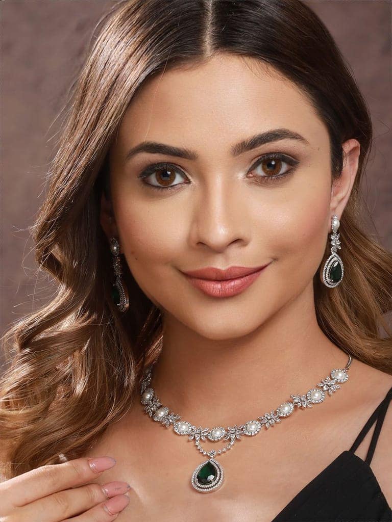 Silver Plated Green CZ & Pearl Studded Necklace Jewellery Set view 2