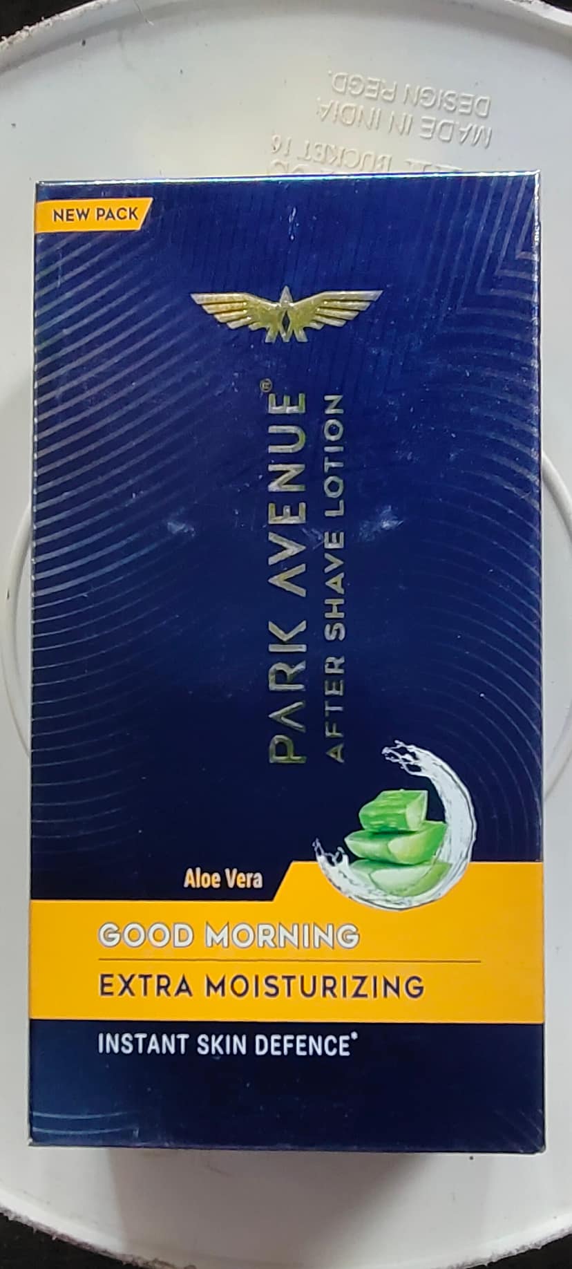 Park Avenue after shave lotion aloe vera