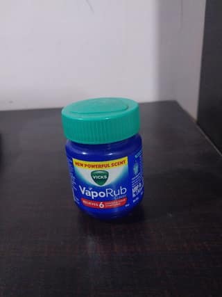 Vicks Vaporub Small Jar - Portable Cold and Cough Relief with Powerful Scent