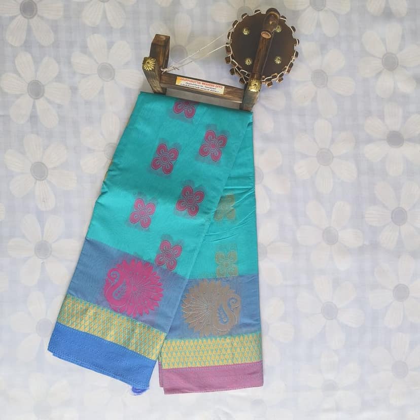 Pure Cotton Saree with Blouse view 3