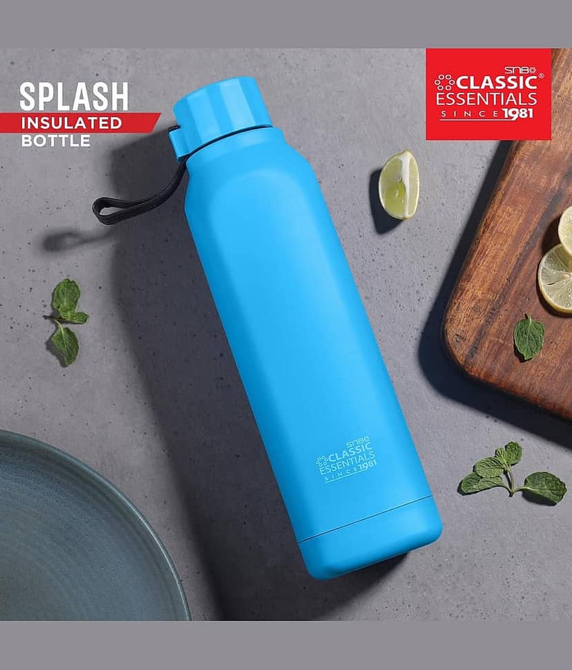 Classic Essentials Spalsh Double Wall Insulated Water Bottle Blue Stainless Steel Water Bottle 700 mL ( Set of 1 ) view 2