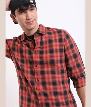 Highlander Cotton Blend Regular Fit Checks Full Sleeves Men's Casual Shirt - Rust ( Pack of 1 )