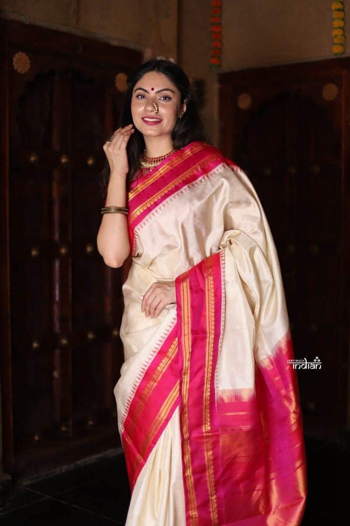 Utsaav ~ Gadwal Pure Silk Traditional Handloom Saree - Off White with Pink Border, Authentic Pure Silk view 4