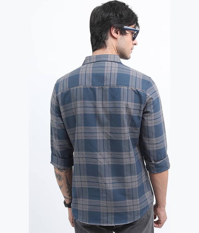 Highlander Cotton Blend Slim Fit Checks Full Sleeves Men's Casual Shirt - Blue ( Pack of 1 ) view 3