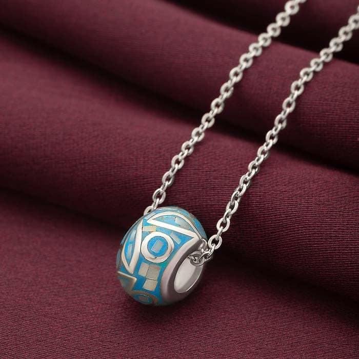 Silver Aztec Love Pendant with Chain view 3