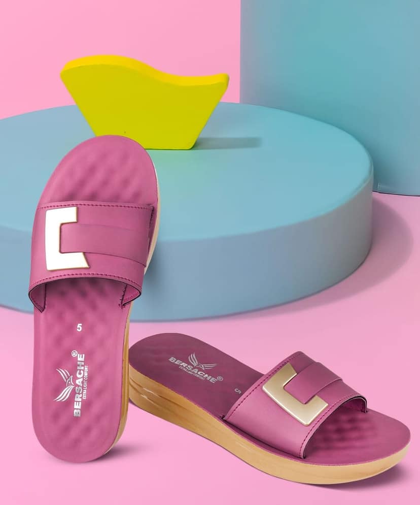 Bersache Extra Soft Classic Casual with Back Strap Regular wear with Ultra Soft & Flexibility Technology Sandal for Women's
