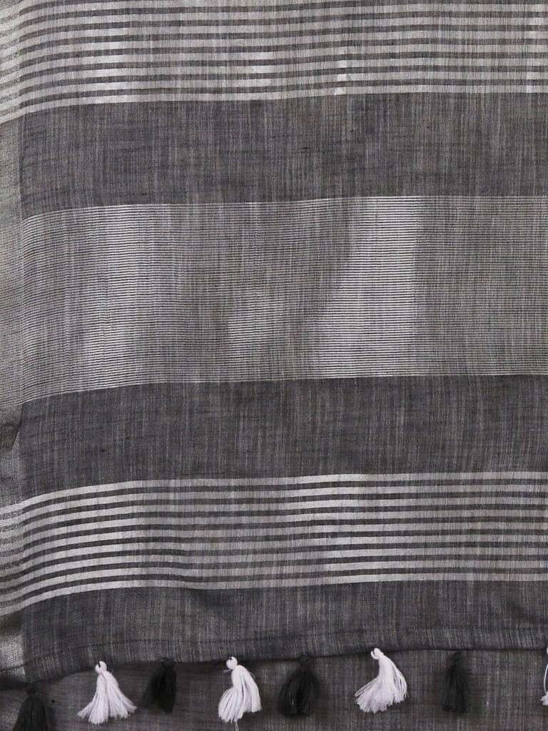 Grey Linen Saree With Foil Print view 4