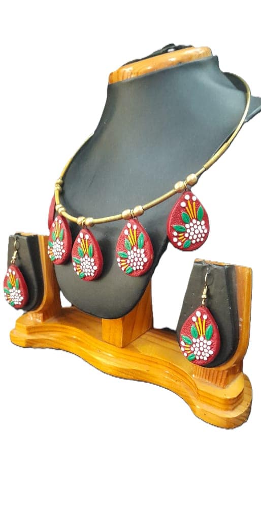 Dokra terracotta necklace with earings view 3