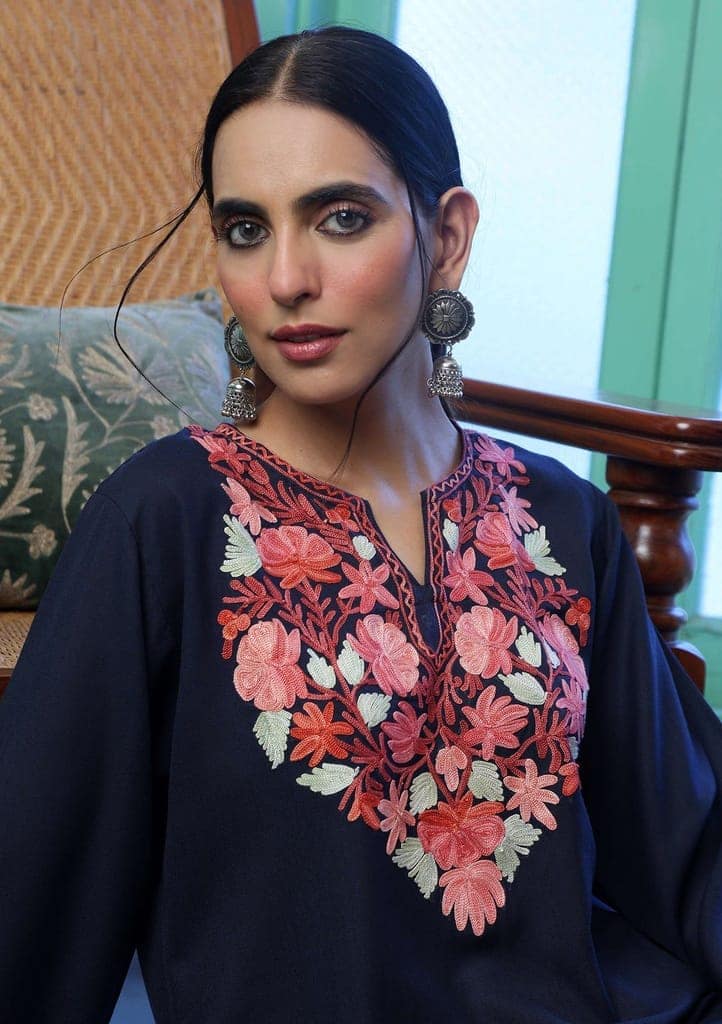 HOC Crafts Aari Embroidered Cotton Solid Women's Short Kurta - Navy Blue view 3