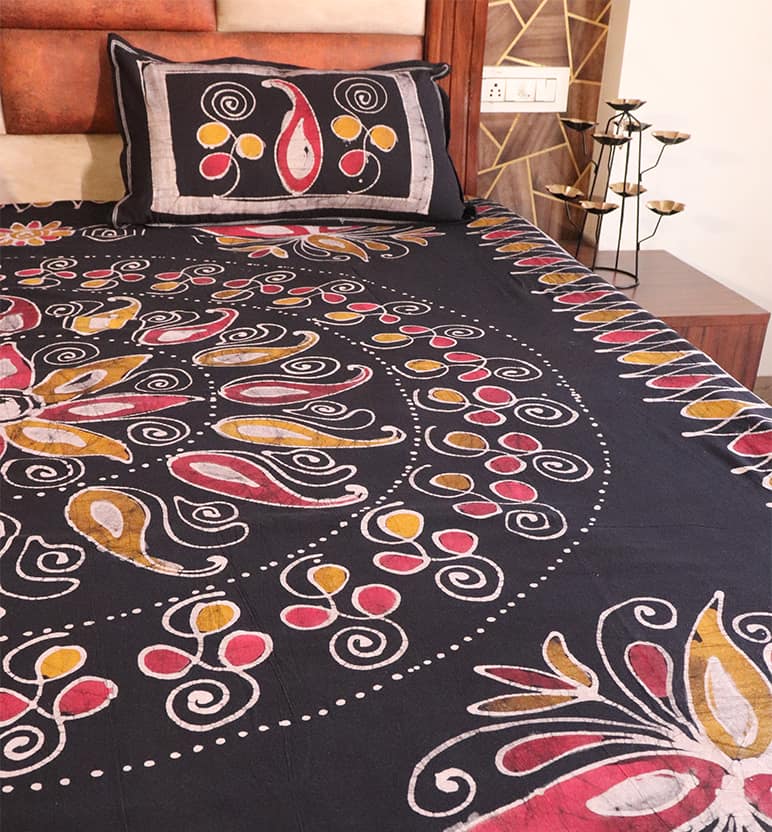 Handcrafted Batik Print Cotton Double Bed Sheet with Two Pillow Covers view 2