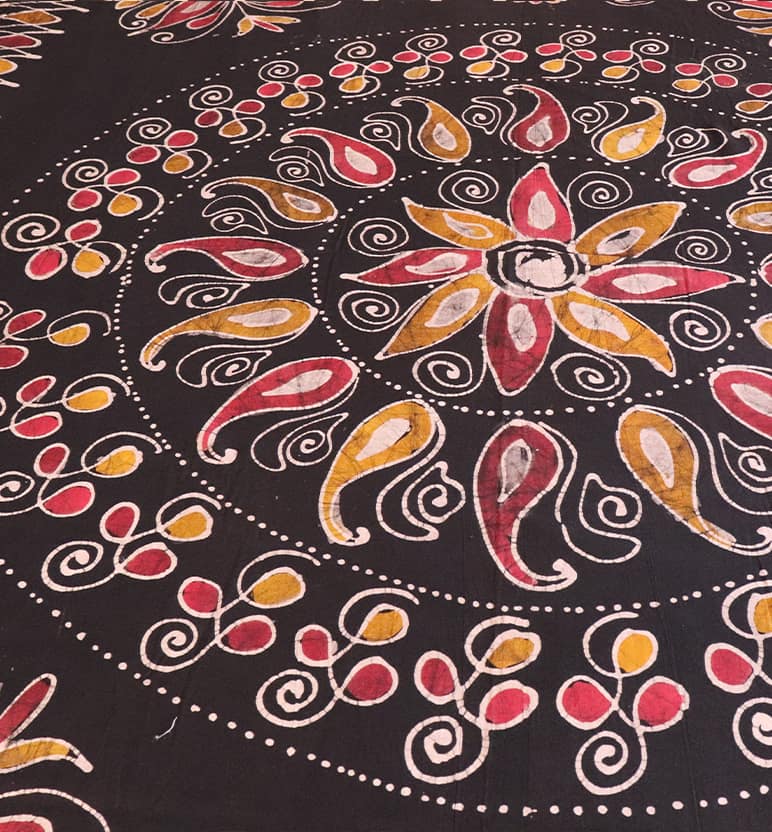 Handcrafted Batik Print Cotton Double Bed Sheet with Two Pillow Covers view 8