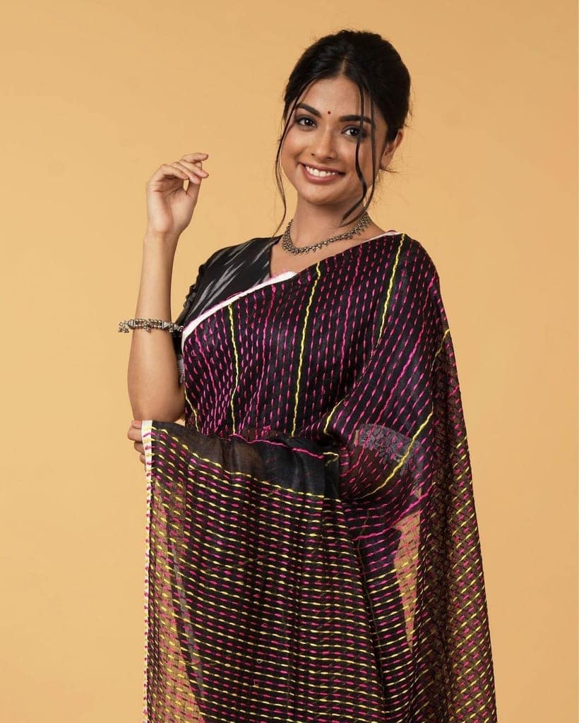 Pure Linen Weaving Design Kantha Work Saree Black Color with Kantha Blouse-2532 view 4