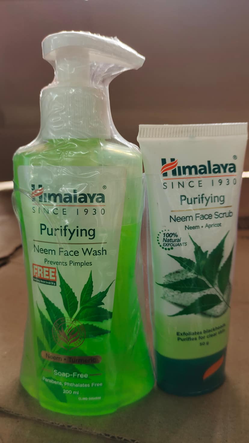 Himalaya purifying neem face wash free Himalaya purifying neem face scrub