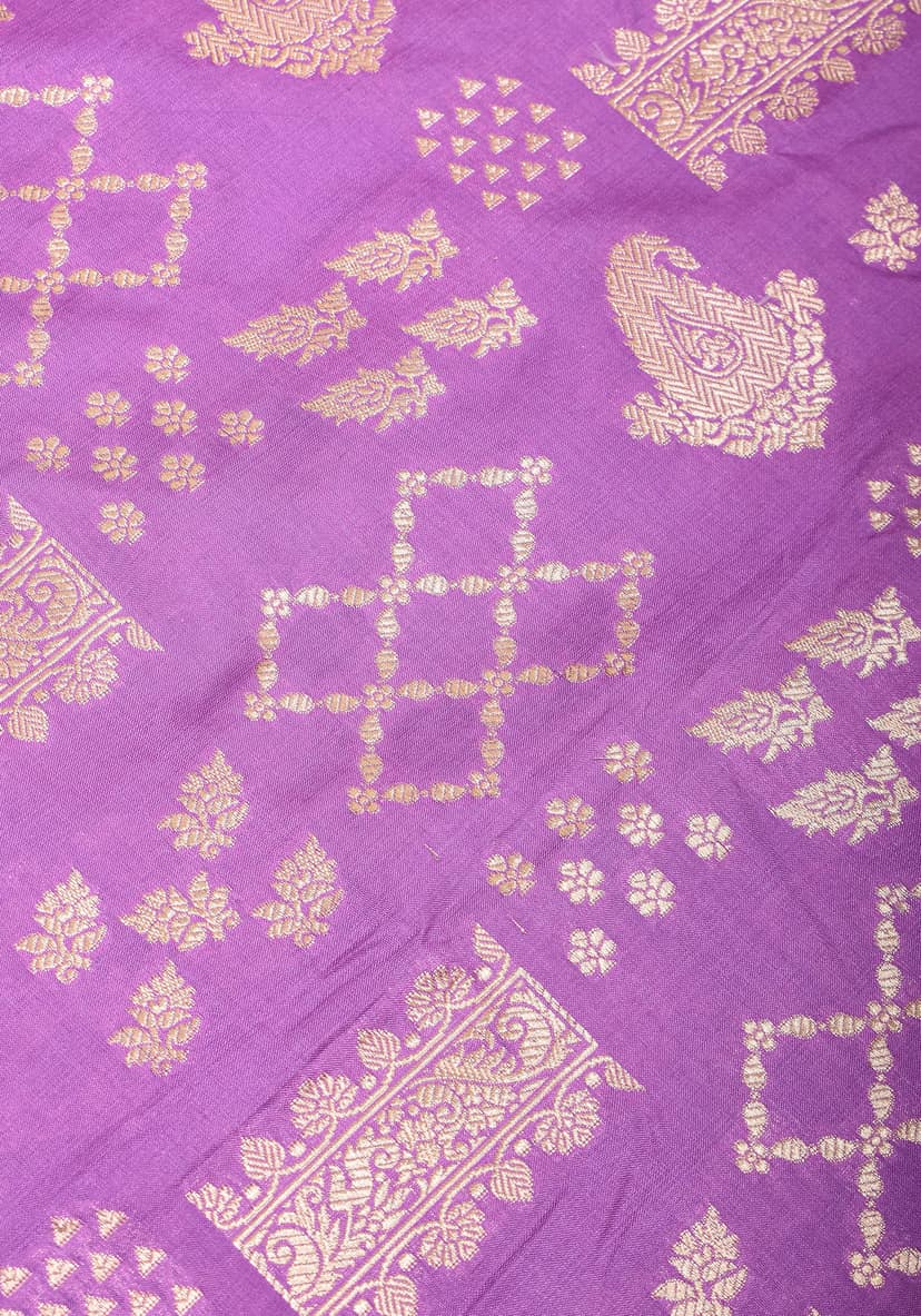 Lavender Banarasi Katan Silk Saree with Geometric Buti Jaal | SILK MARK CERTIFIED view 8