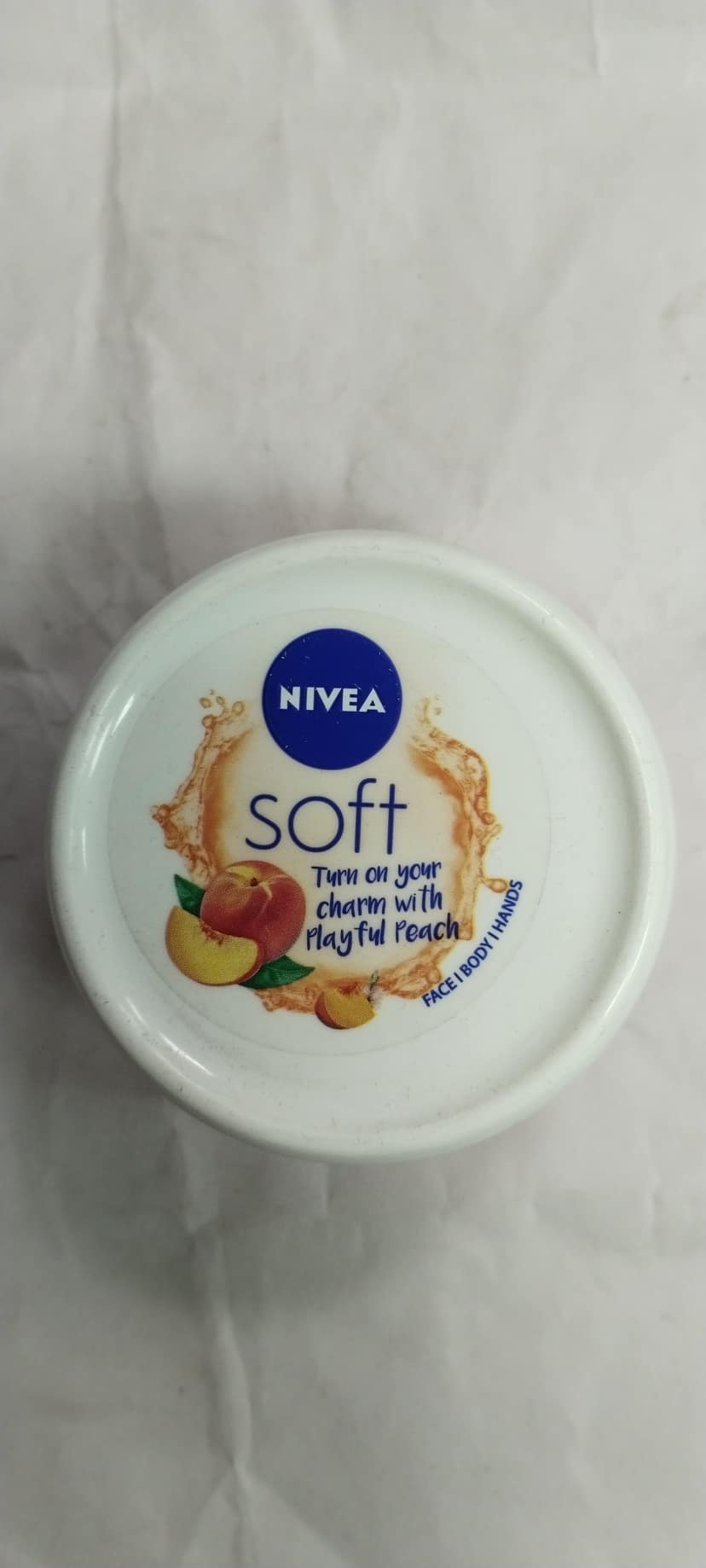 Nivea Soft Turn on your Charm with Playful peach Face i body i hands