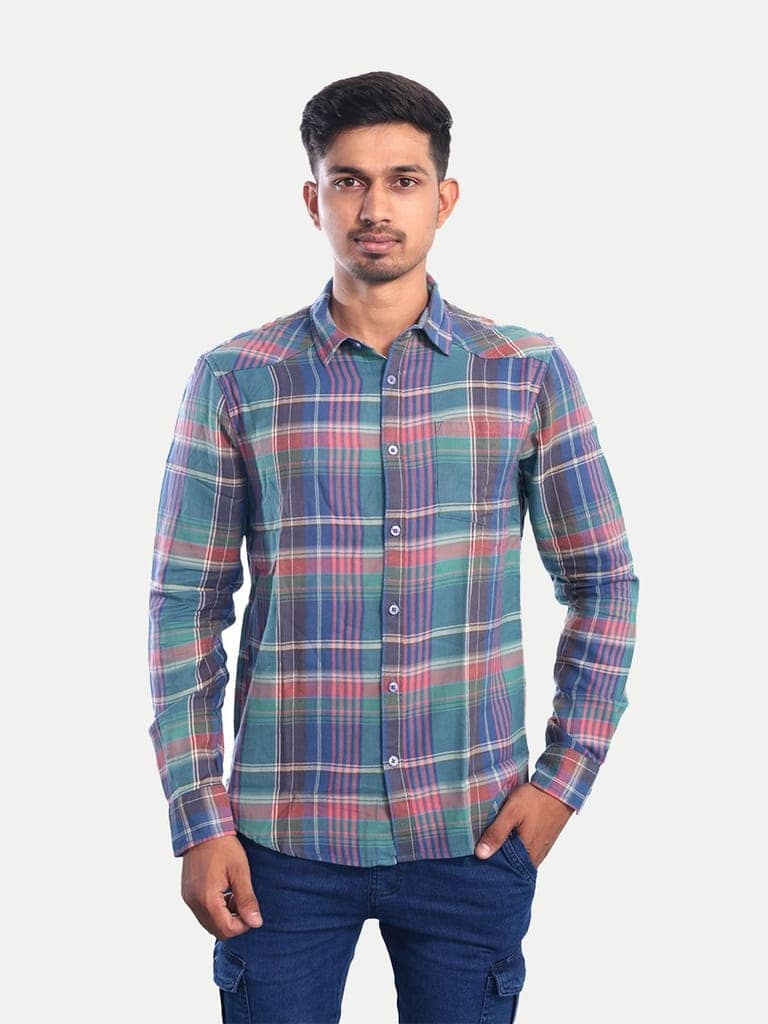 Men Green Checkered Casual cotton Shirt view 3