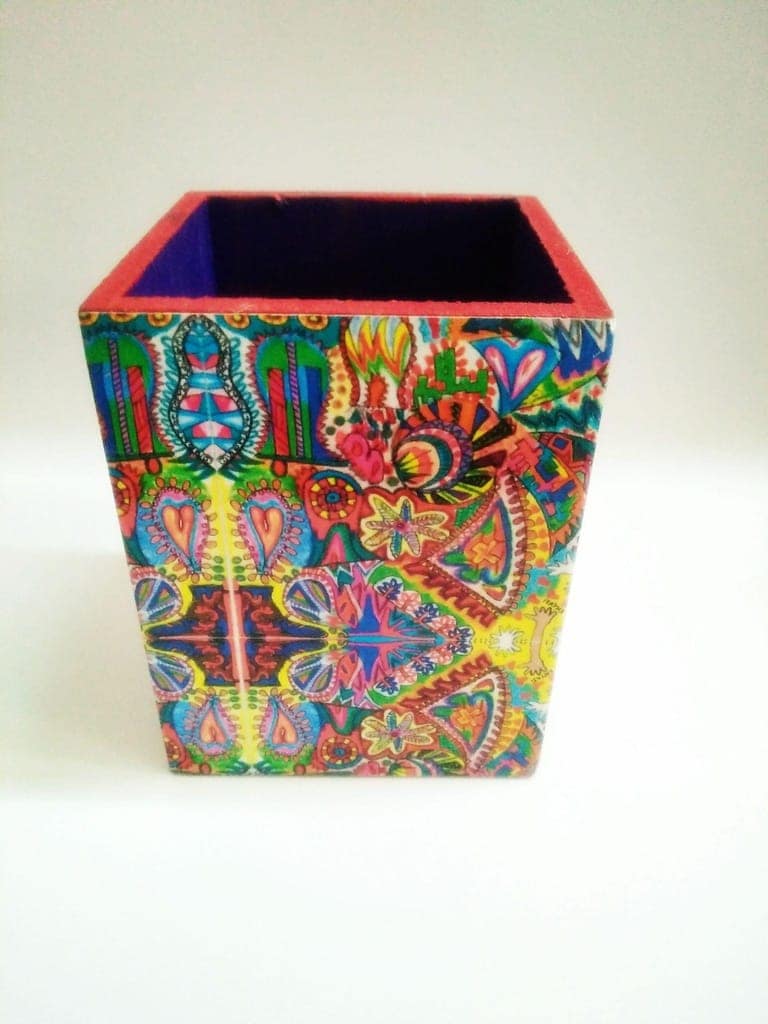Spring Fiesta Pen Stand