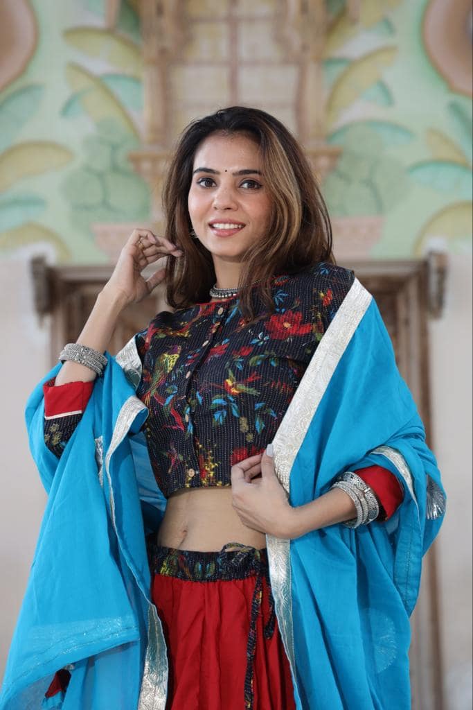 Handblock Printed Gota Patti Lehanga Choli with Mulmul Dupatta (Size: 38-46) Red & Black Color-4875 view 2