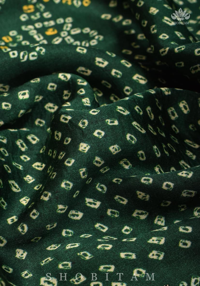 Vidya Balan Bottle Green Gajji Silk Saree with Bandhni Digital Print and Gotta patti borders view 5