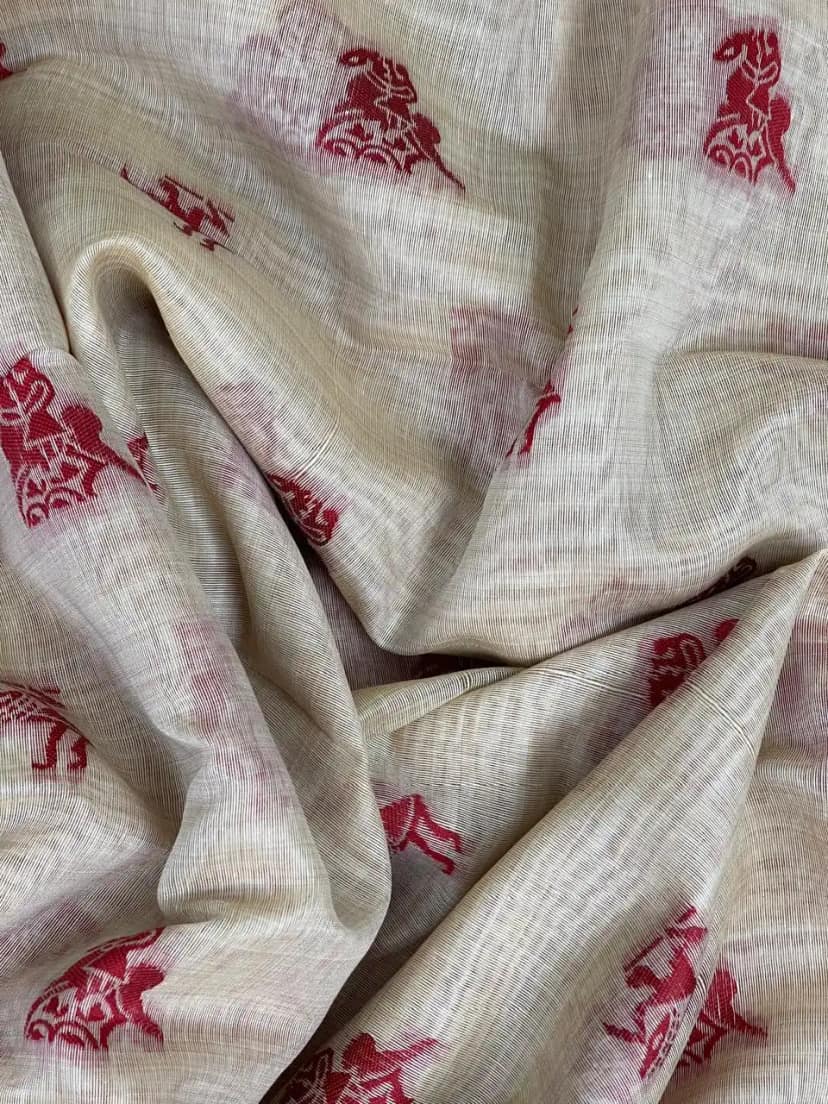 Saura Art Cotton Saree Cream Red Village Scene Pallu view 2