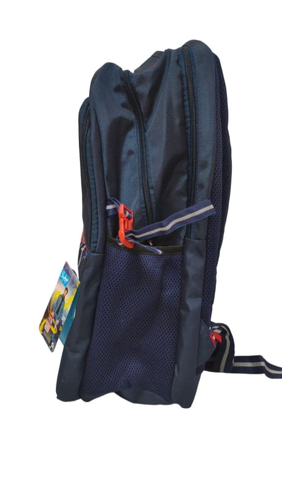 Adjustable shoulder straps and backpack view 2