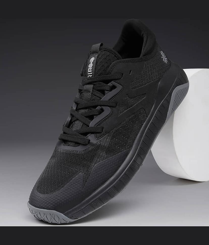 Cult Vetra Training Black Training Shoes