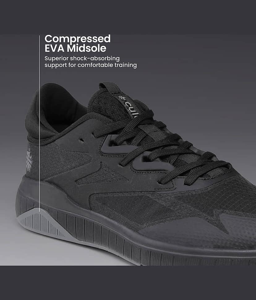 Cult Vetra Training Black Training Shoes view 4