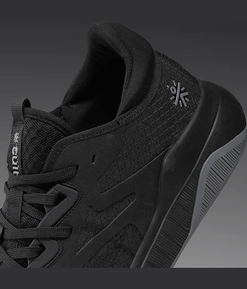 Cult Vetra Training Black Training Shoes view 8