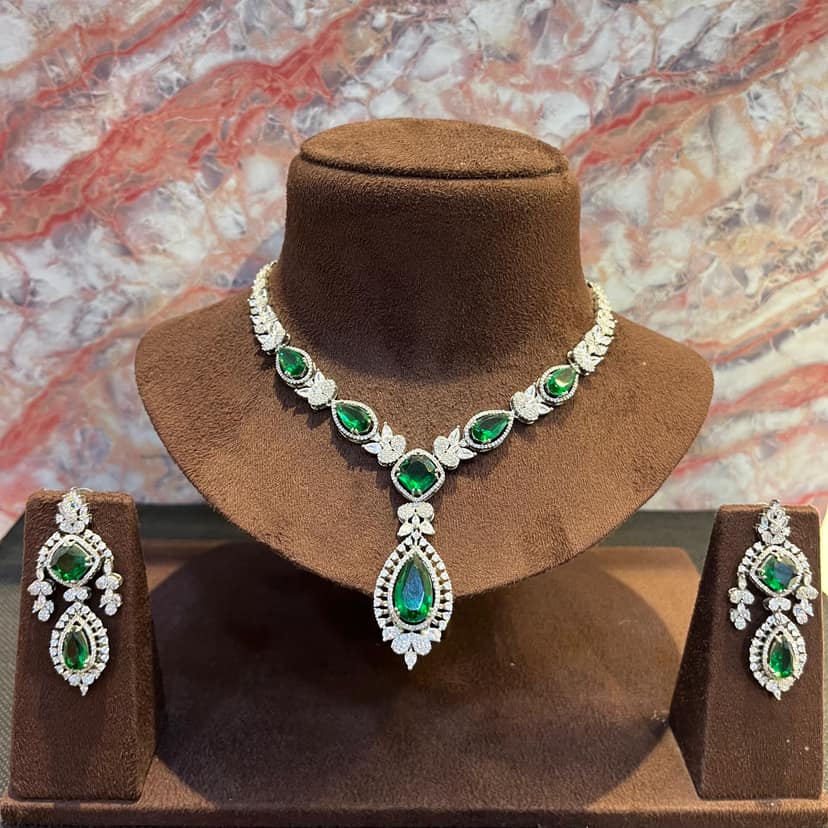 Aurora Bloom - Majestic Bride By Dia Art Jewels view 3