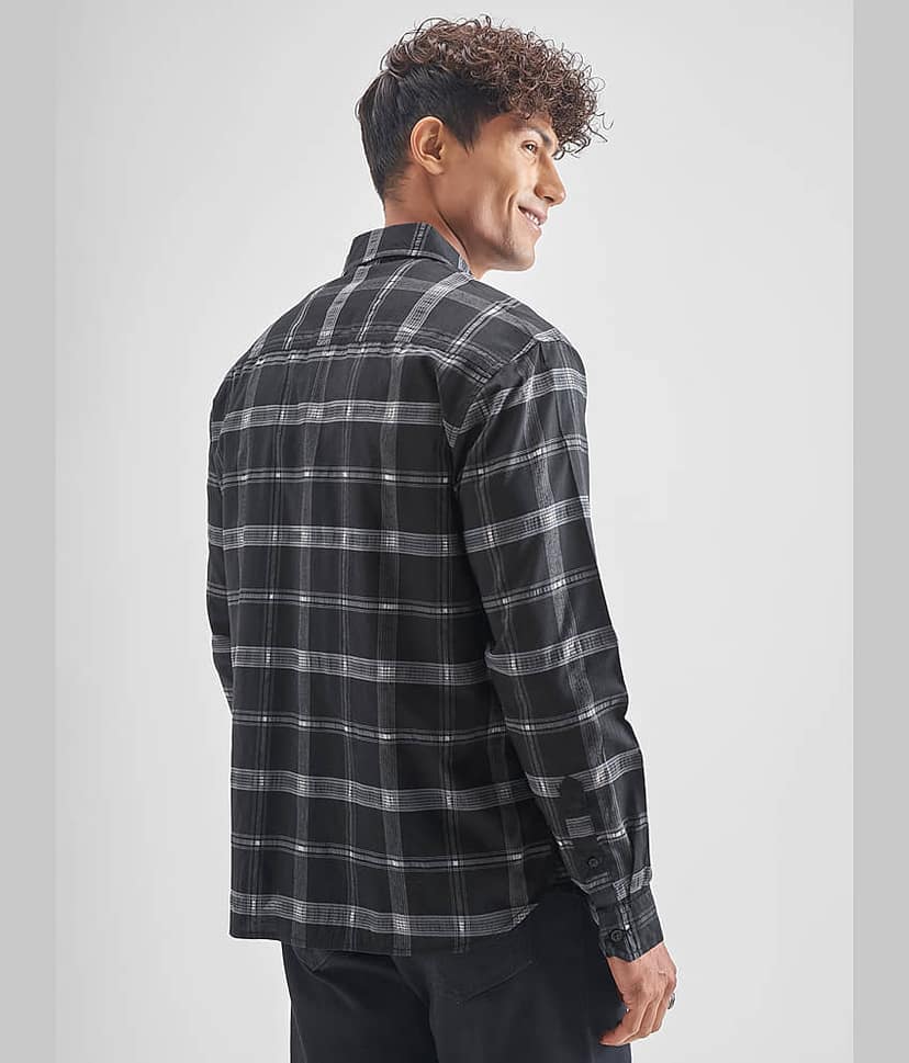 Highlander Viscose Relaxed Fit Checks Full Sleeves Men's Casual Shirt - Black ( Pack of 1 ) view 3