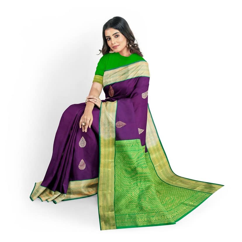 Dark Purple Color Korvai Saree Has Contrast Pallu and Border with Unstitched Blouse view 3