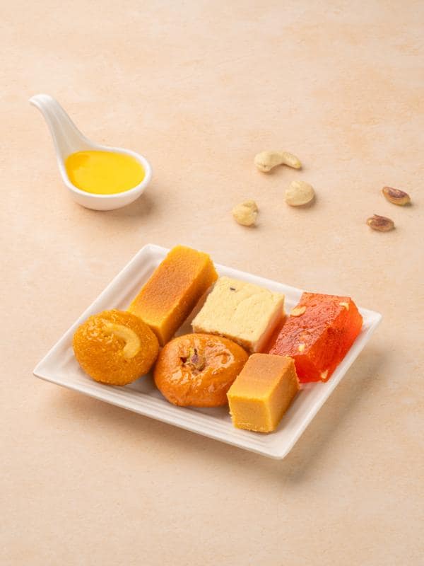 ASSORTED GHEE SWEETS '250 GMS'