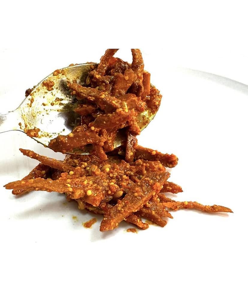 gangawat Turmeric Vegetable Pickle 800 g view 4