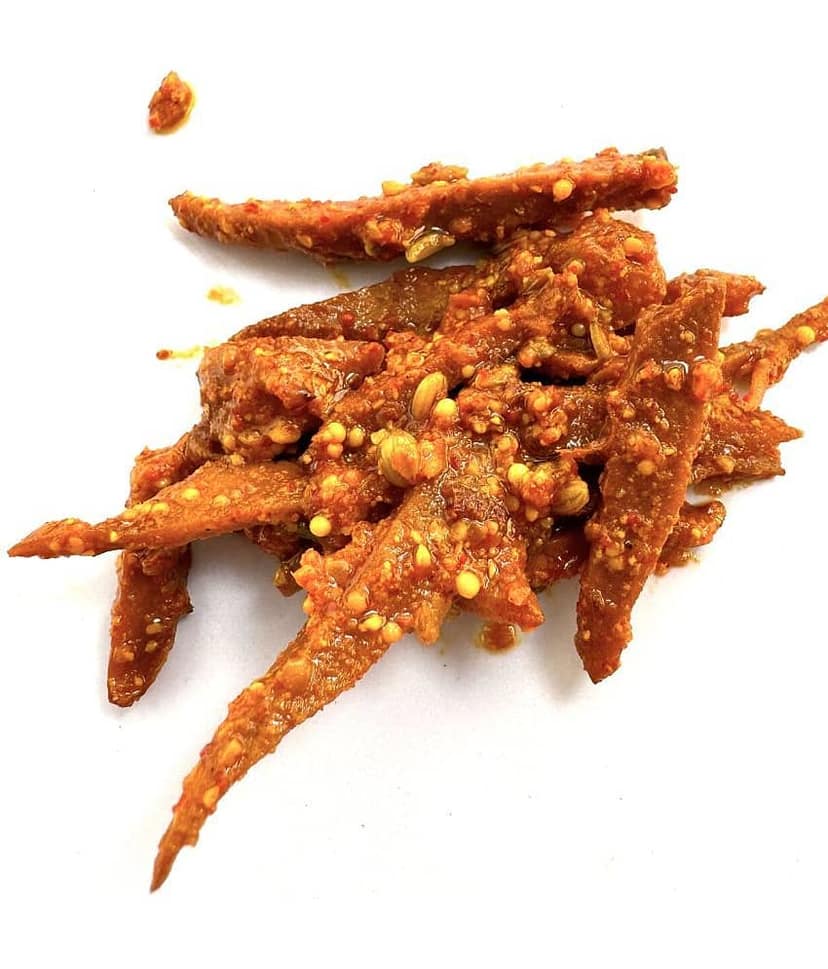 gangawat Turmeric Vegetable Pickle 800 g view 5