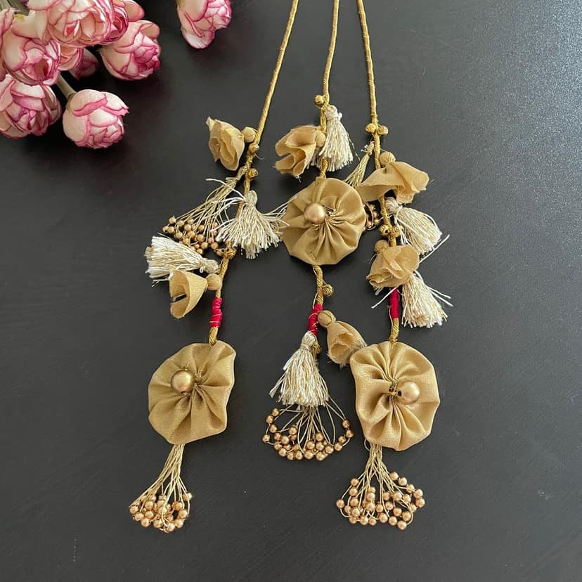 Boho golden floral hair parandi view 3
