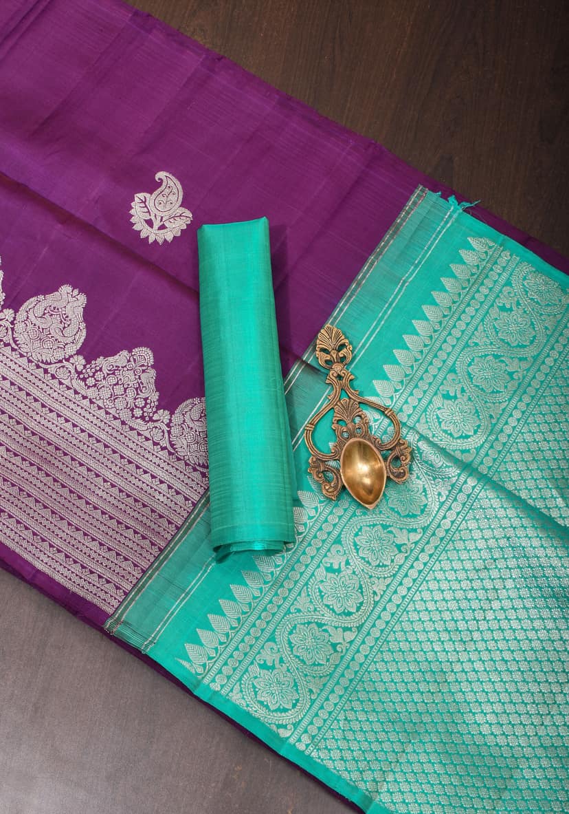 Regal Purple Kanjivaram Silk Saree with Paisley zari Motifs and scalloped borders| | SILK MARK CERTIFIED view 7