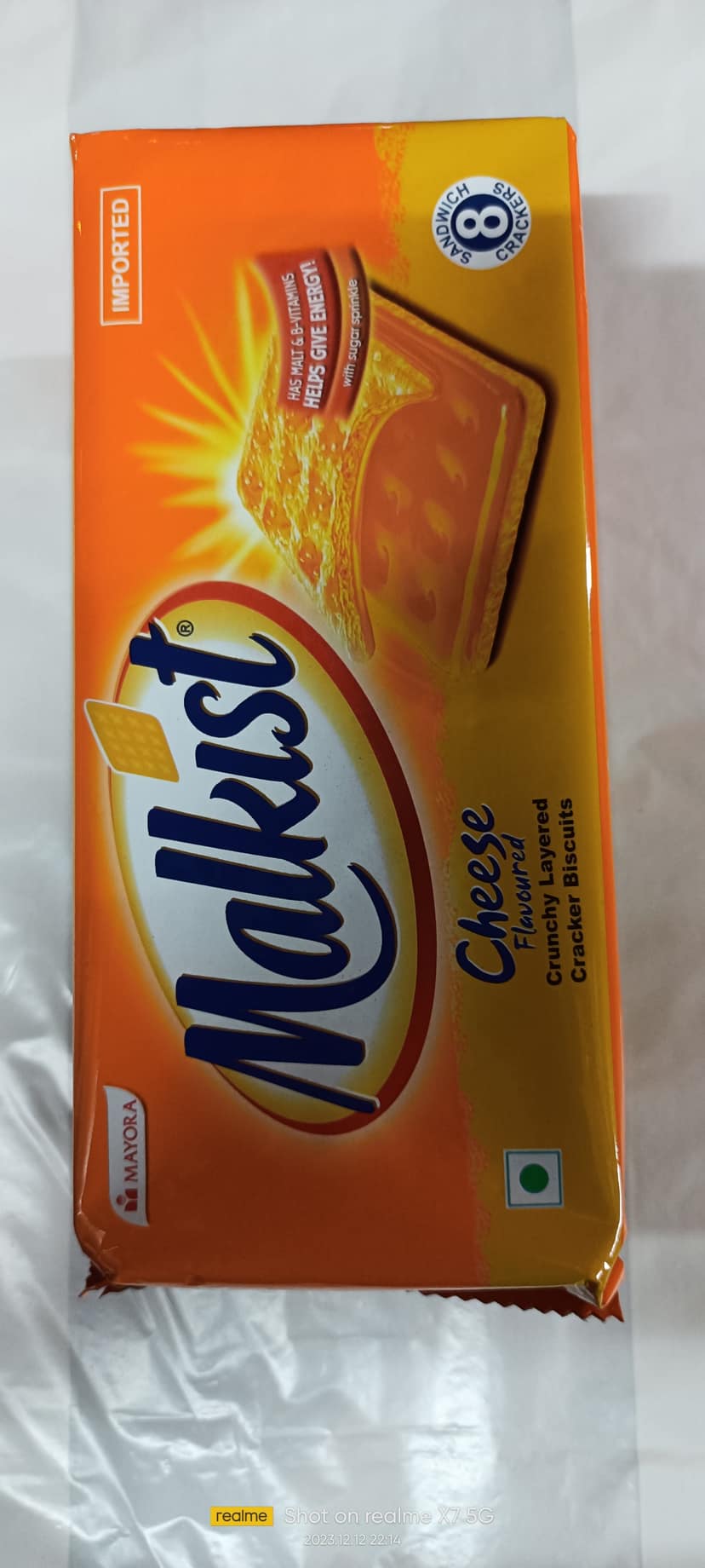Malkist cheese flavoured