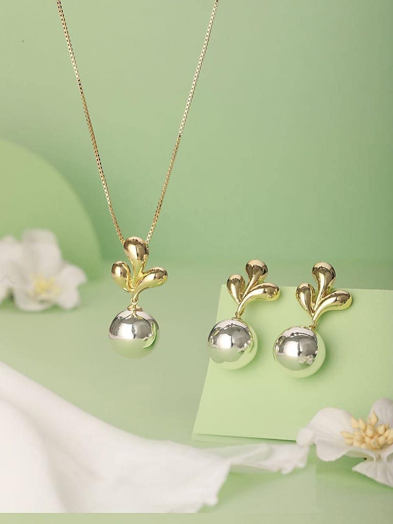 Anti-Tarnish Gold & Silver Plated Leafy Chunky Earrings & Locket Jewellery Set view 8