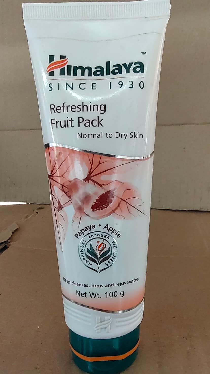 Himalaya refreshing fruit pack papaya & apple