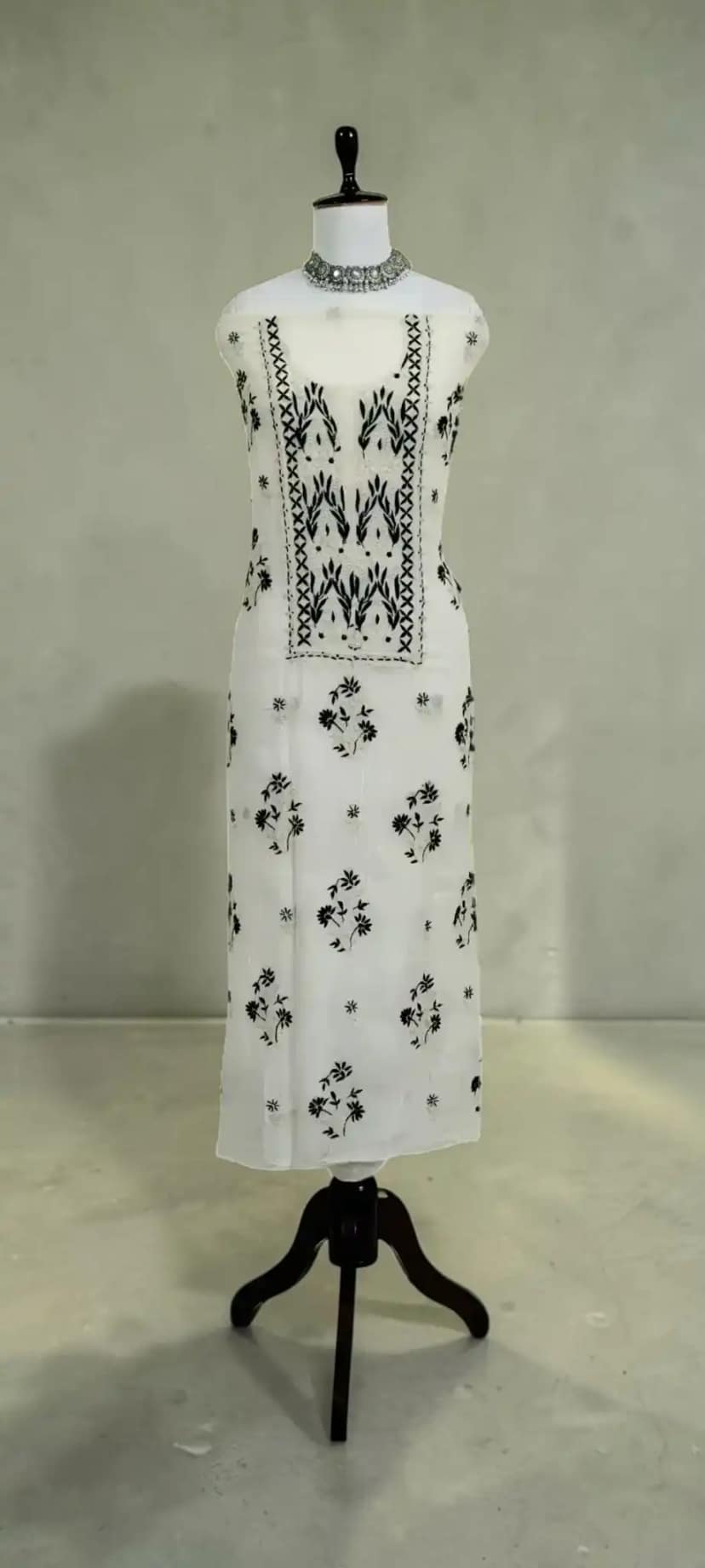 Lucknow Chikankari Hand-Embroidered Mul Cotton Dress Material view 3