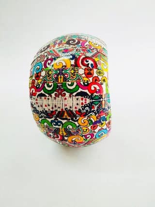 WHITE FLOROWAVES BANGLE