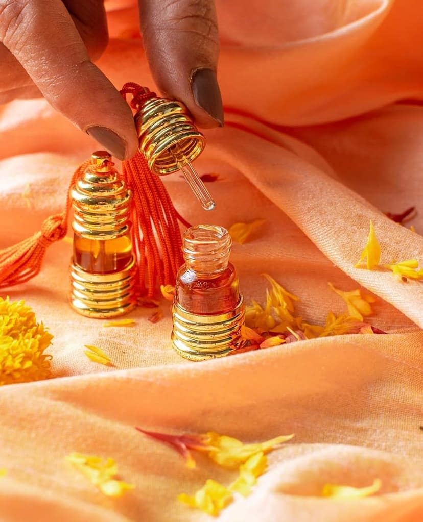 Marigold Natural Attar view 3