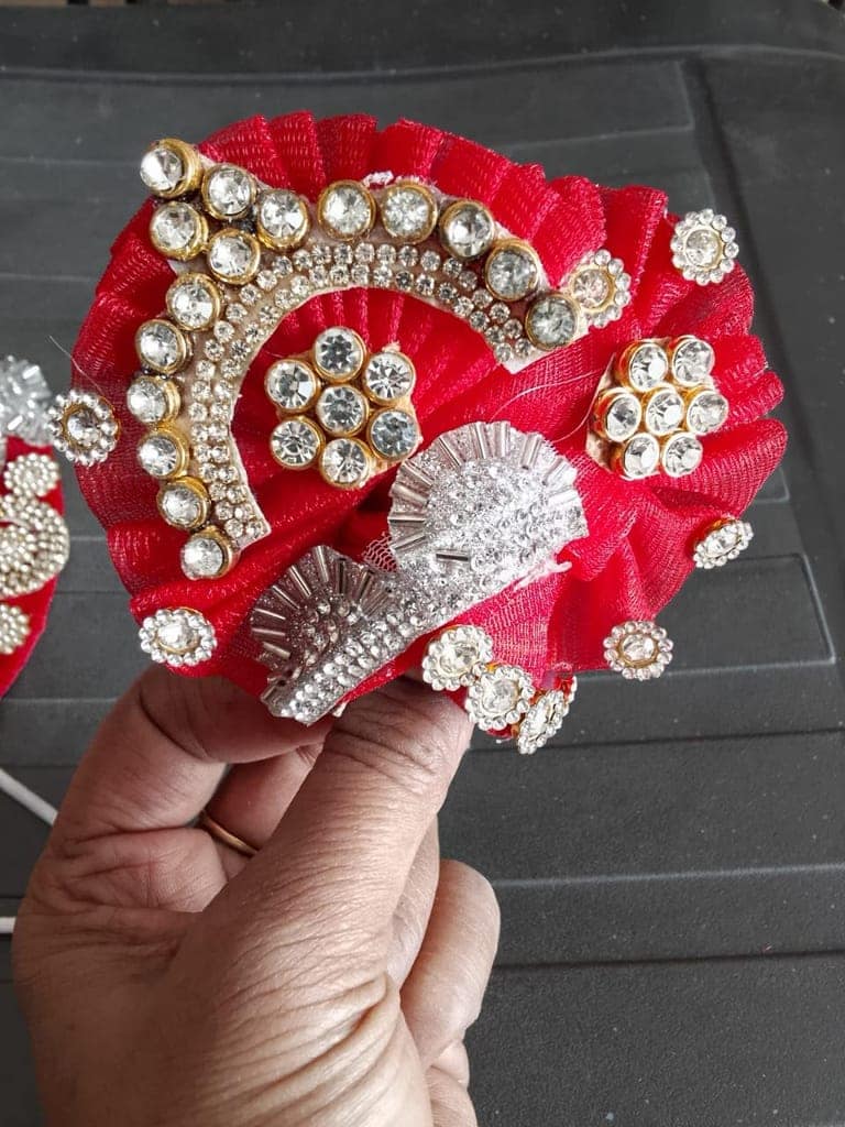 DHRUVINSRI Laddu Gopal Heavy Dress Gawn with sudded ZARKHIN Flowers & ZARKHIN LACE Work, krishnaji, kanhaji, thakurji Adjustable Gawn for Ladoo Gopal Ji Idol Size 5&6 Color-RED view 3