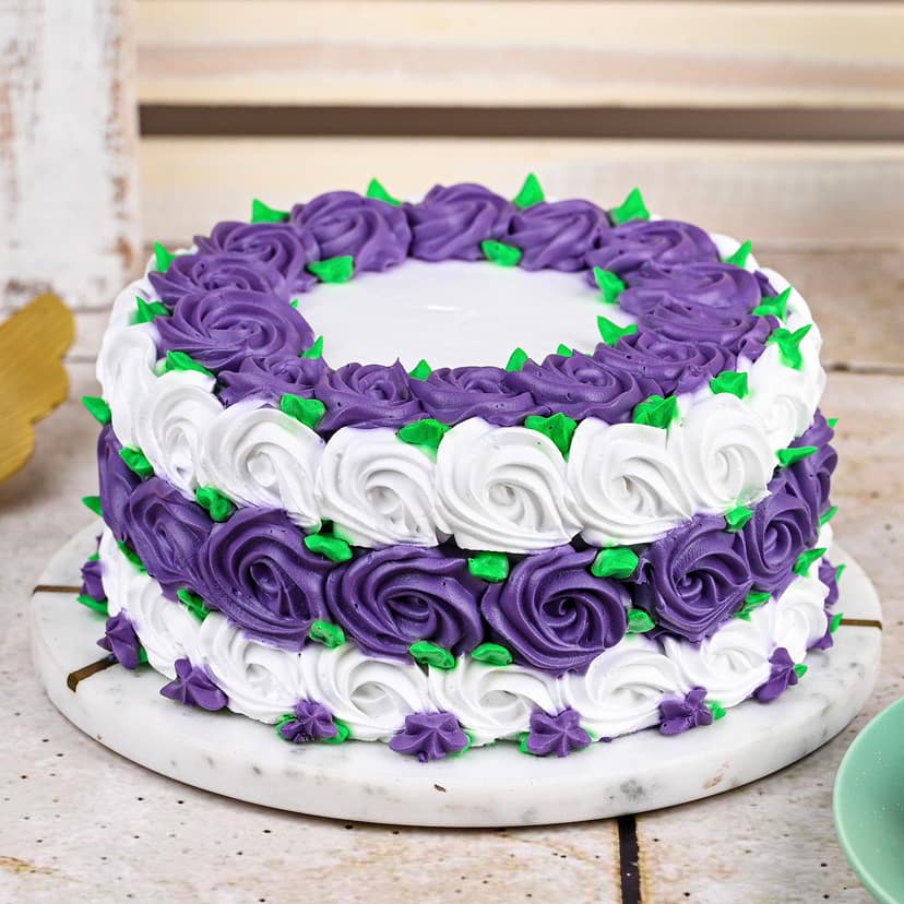 Mystical Love Black Forest Cake Half Kg