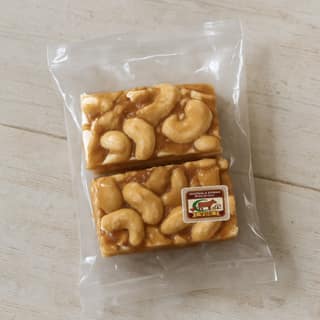 VANTHALA DONNA Enterprises's cashew chikki